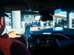 4 Key Advantages of Driving with Uber Driving with Uber