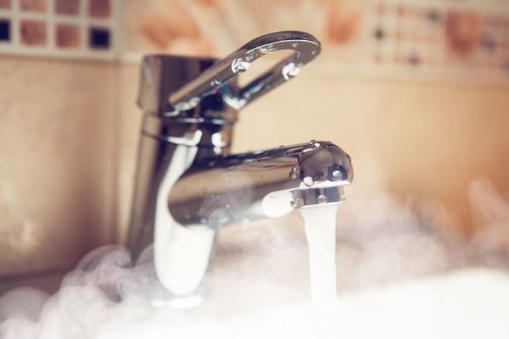 hot water - Benefits of Electric Hot Water Systems in Perth