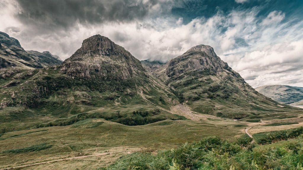 The Highlands 1024x576 - Best travel destinations for your digital detox