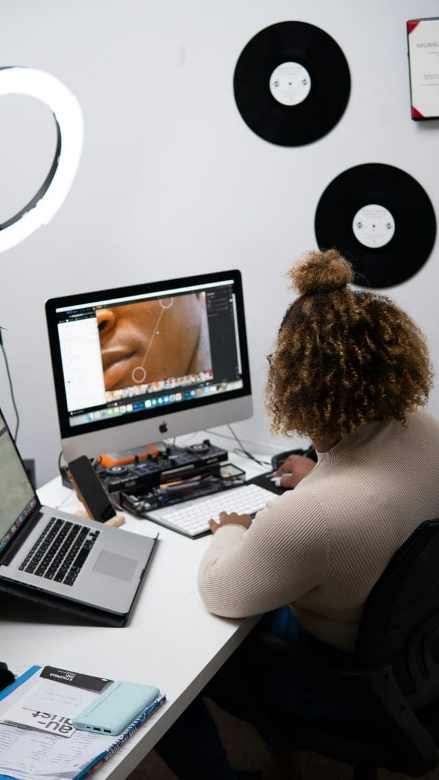 Professional Photo Editor Professional Photo Editor