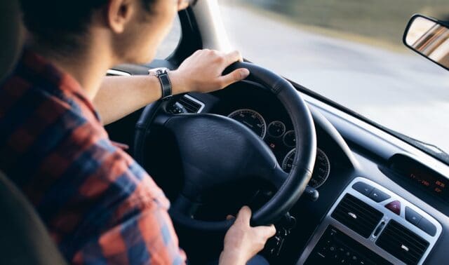 8 Useful Tips for First-Time Auto Insurance Buyers