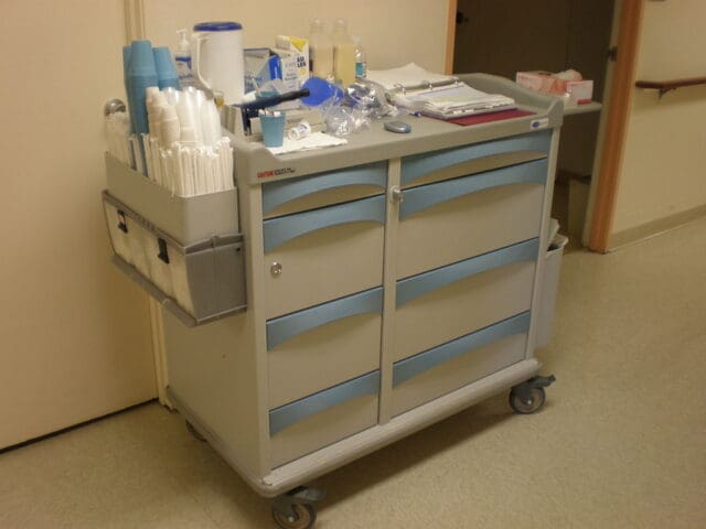 5 Tips for Organizing Your Medical Cart