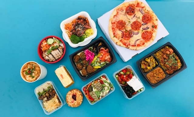 4 Benefits of Using Meal Delivery Services