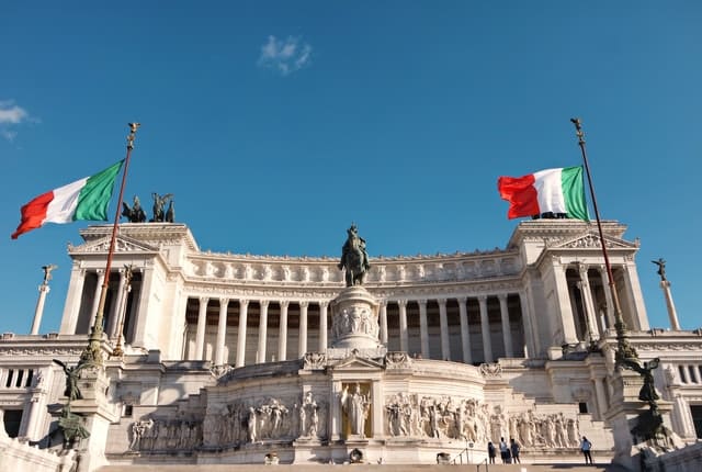 michele bitetto zRZYitC ABQ unsplash - Things to Think About When Planning Your Journey to Rome for the First Time