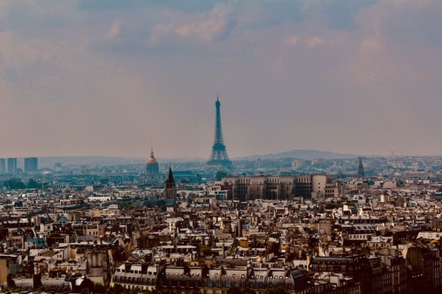 Can you rent an apartment in Paris without a guarantor?