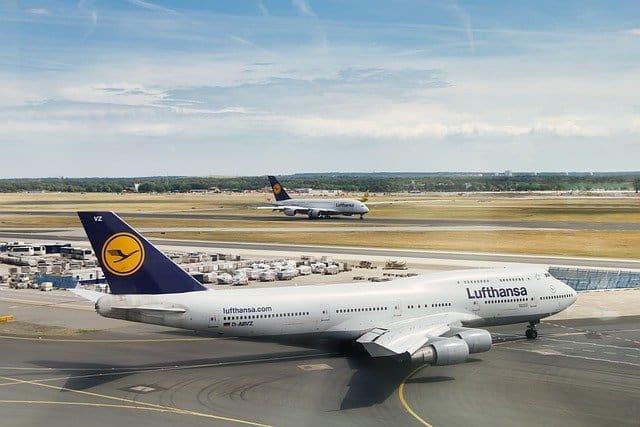 Lufthansa airplane