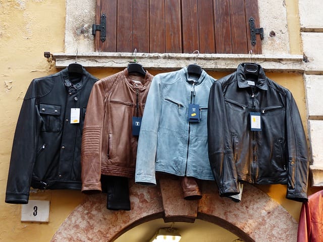 10 Great Ways to Wear A Blue Leather Jacket