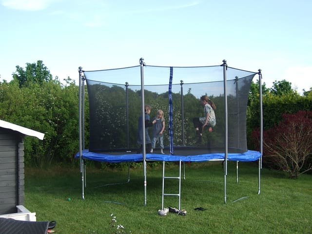 trampoline play equipment