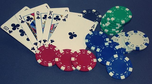 A Breakdown of The Three Most Popular Poker Variations