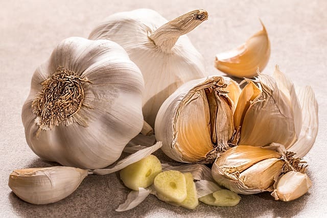 Garlic helps boost testosterone