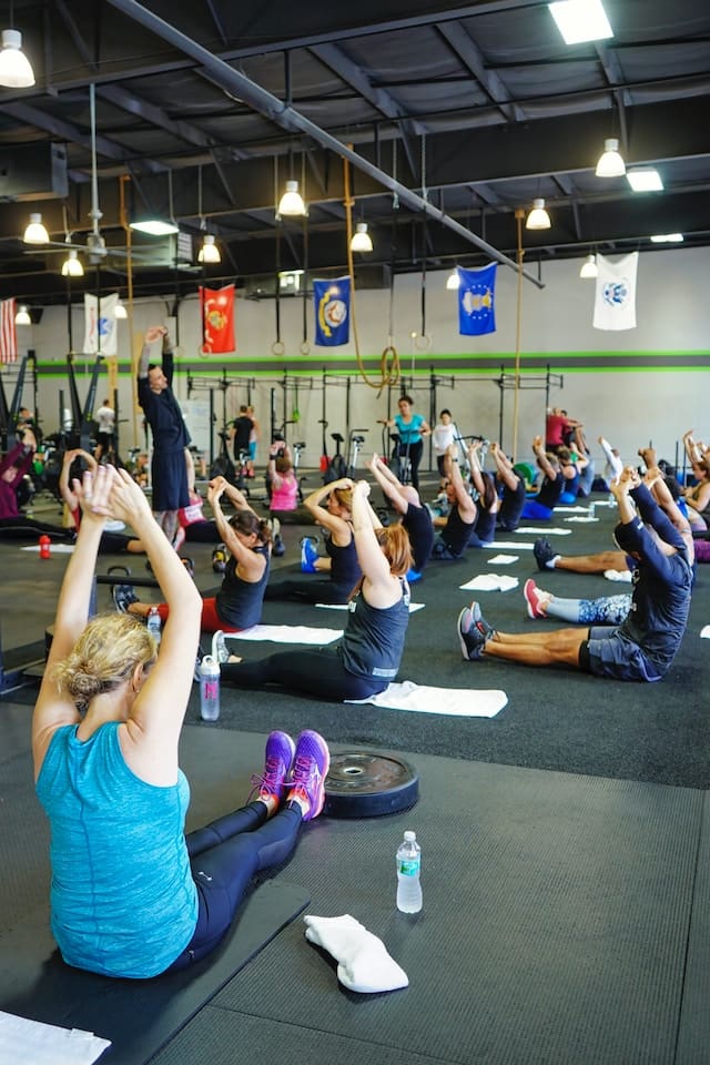 What marketing strategies do gyms use to attract new members?