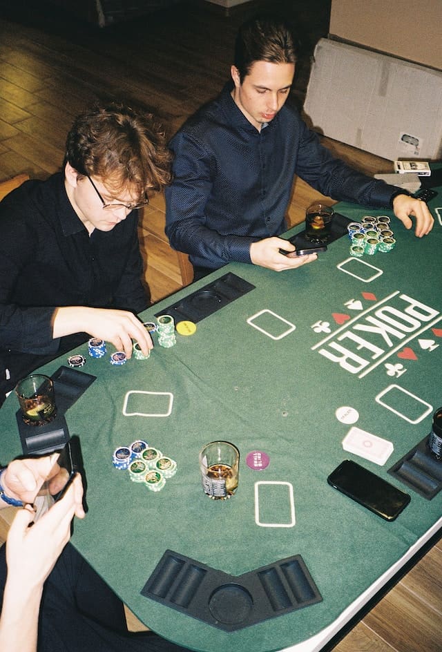 Men gambling