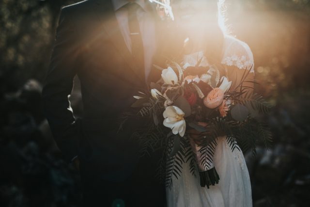Tricks to Keep Guests Talking About Your Wedding Tricks to Keep Guests Talking About Your Wedding